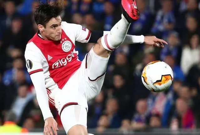 西汉姆迎荷甲关键赛；清晨伤情更新；质疑声仍在；纪律约束更严格的简单介绍